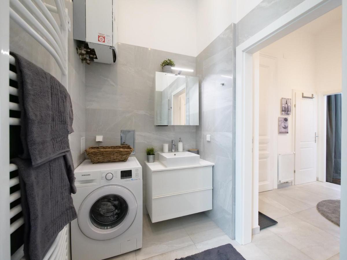 Stylish City Center Apartment Viena Exterior foto