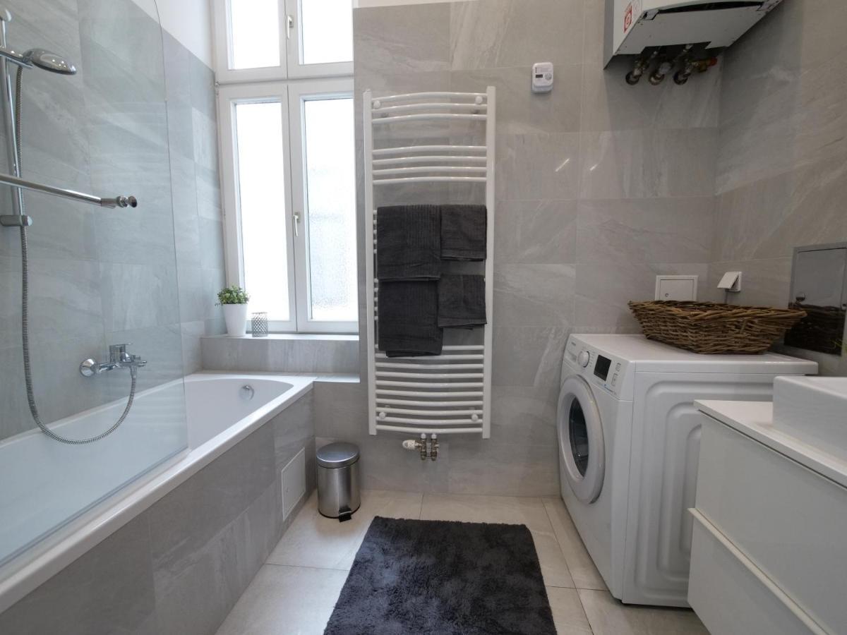 Stylish City Center Apartment Viena Exterior foto